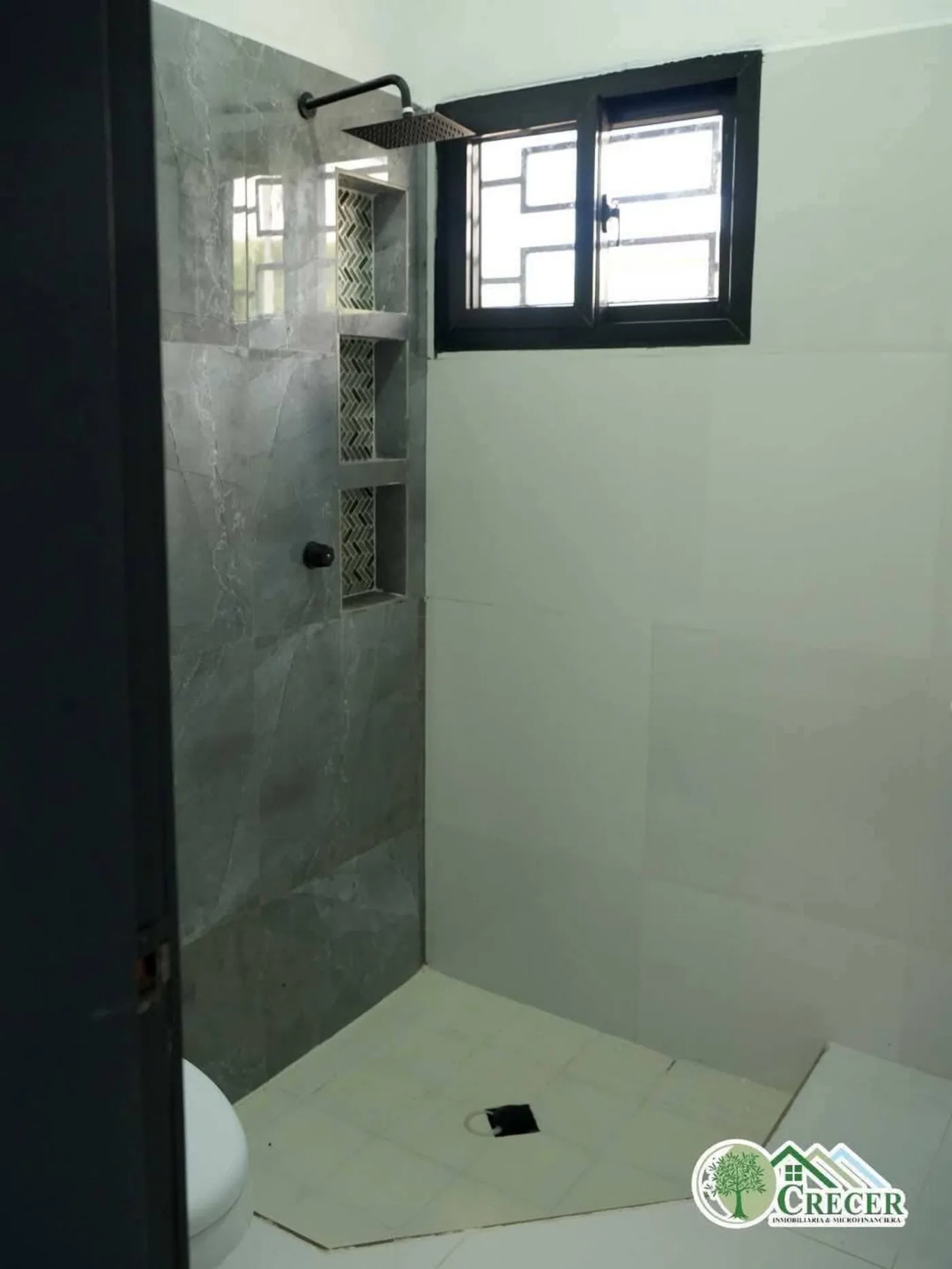 Vivienda en Residencial Quinta Bertita